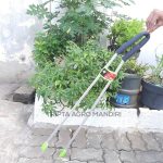 Alat Capit Sampah Picker Plastik 90 Cm - Gambar 3
