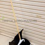 Pengki Sampah Dust Pan Clean Matic Hitam